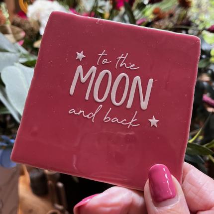 Tegeltje To the Moon roze wit